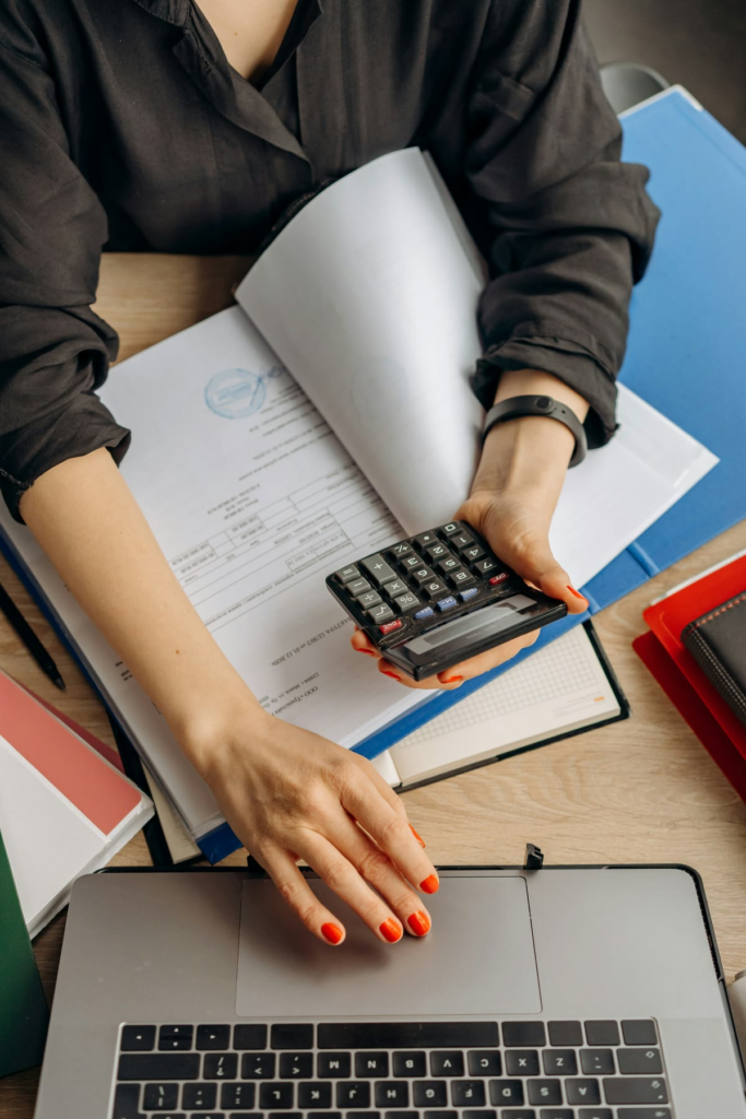 How to Know If a Cash Offer Is Fair (Or You're Being Lowballed) 2 How to Calculate Your Own ARV Before You Accept Anything