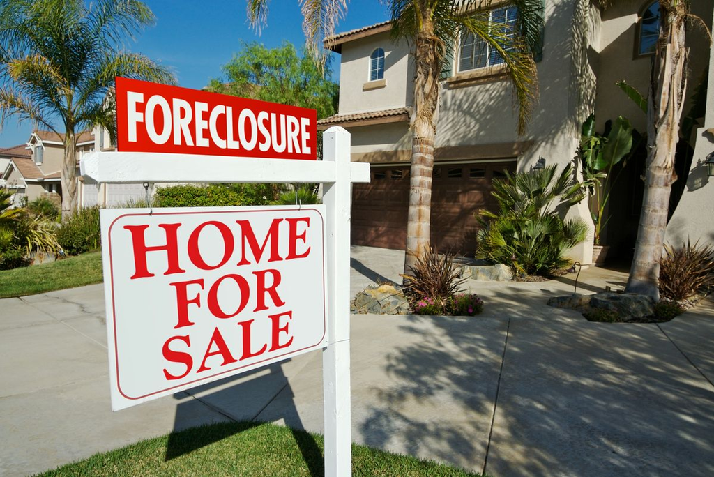 How to Avoid Foreclosure in Illinois: 7 Options for Homeowners Before It's Too Late 1 how to avoid foreclosure in illinois