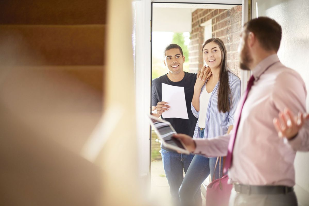 Fixed-Term Lease Versus Month-to-Month
