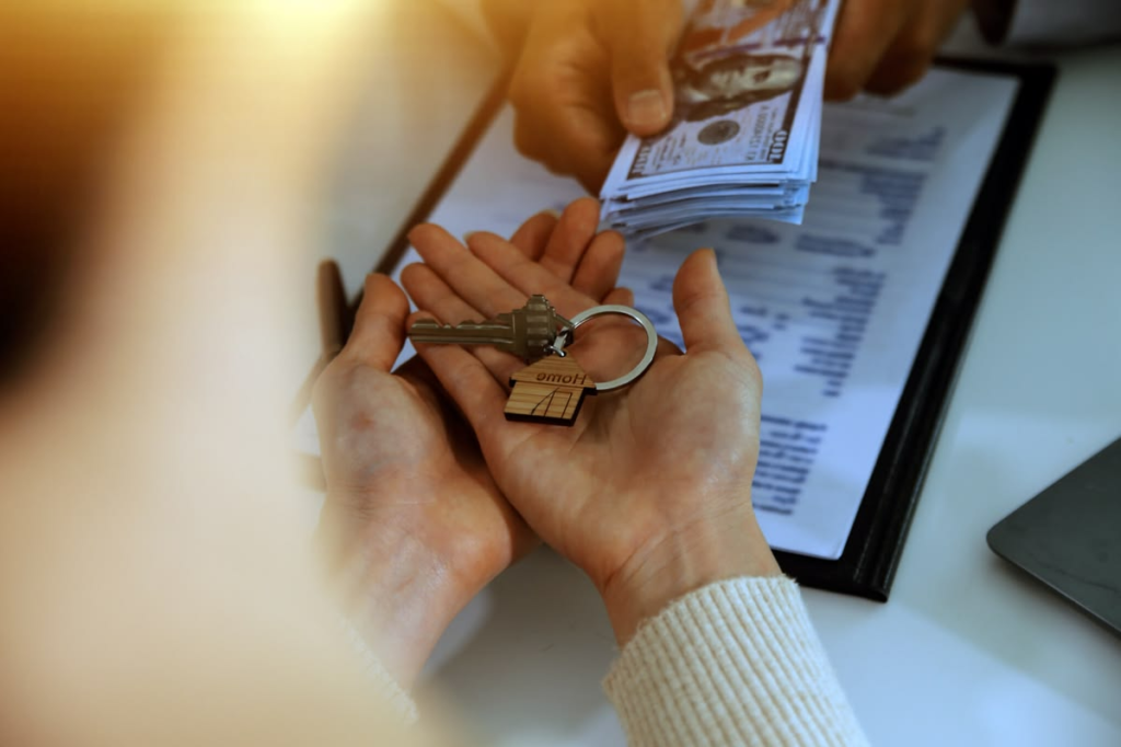 Cash for Keys: How to Get a Tenant to Move Out Before Selling 3 How This Fits Into Selling the Property